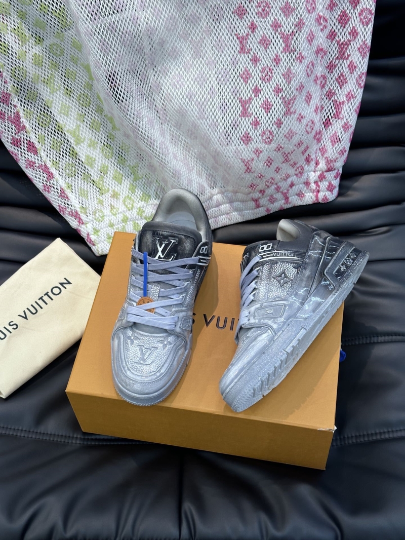 Louis Vuitton Sneakers